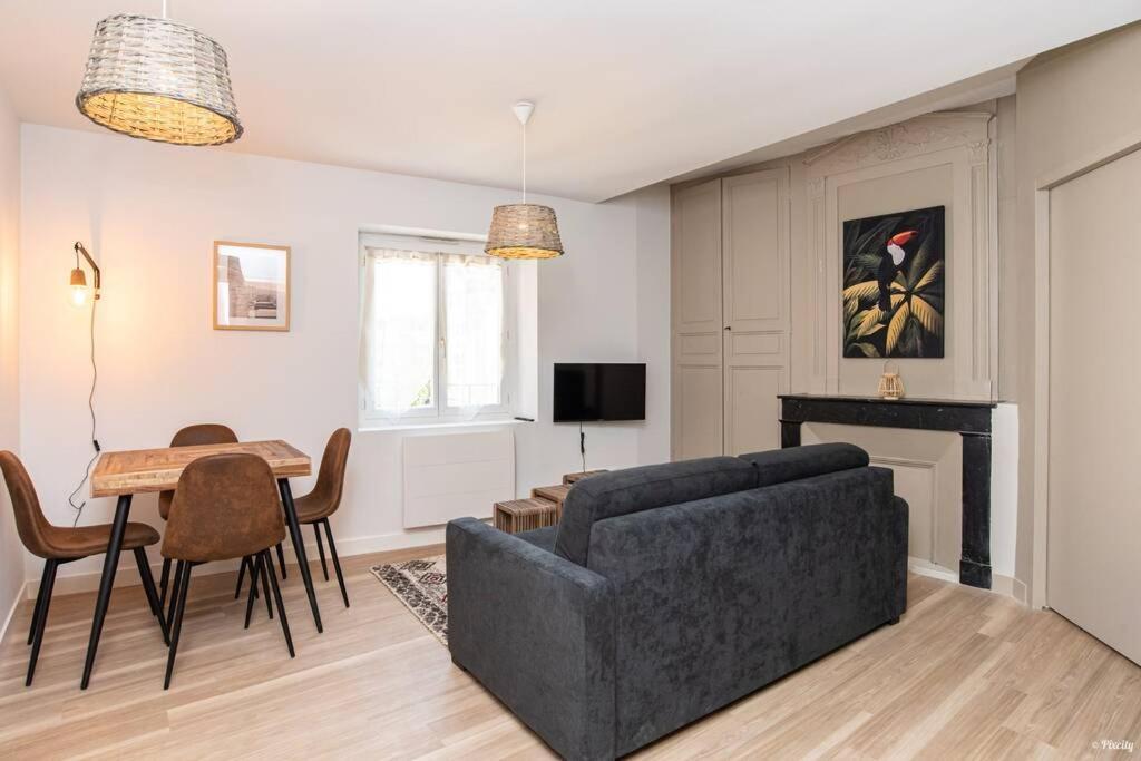 Jungle - T2 Centre Historique Apartment Agen